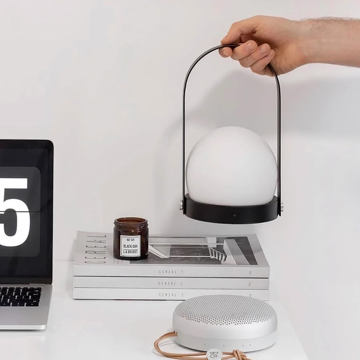 Carrie Built-in Battery Table Lamp Vakkerlight