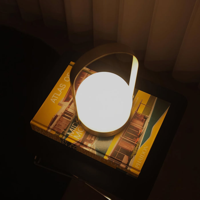 Carrie Built-in Battery Table Lamp Vakkerlight