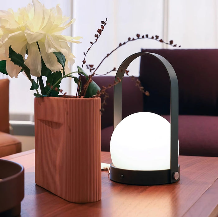 Carrie Built-in Battery Table Lamp Vakkerlight