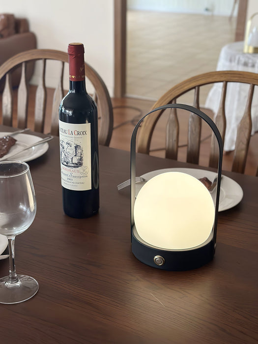 Carrie Built-in Battery Table Lamp Vakkerlight