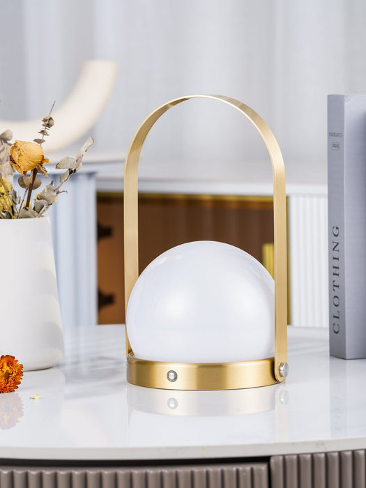 Carrie Built-in Battery Table Lamp Vakkerlight
