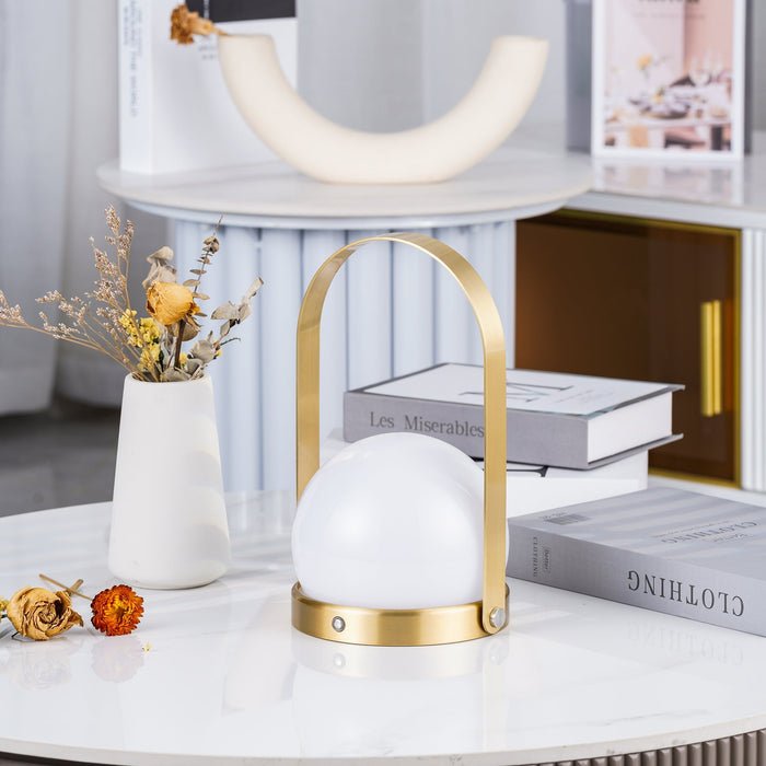 Carrie Built-in Battery Table Lamp Vakkerlight