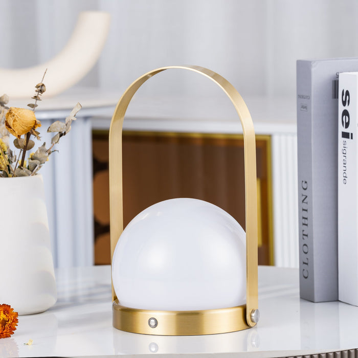 Carrie Built-in Battery Table Lamp Vakkerlight