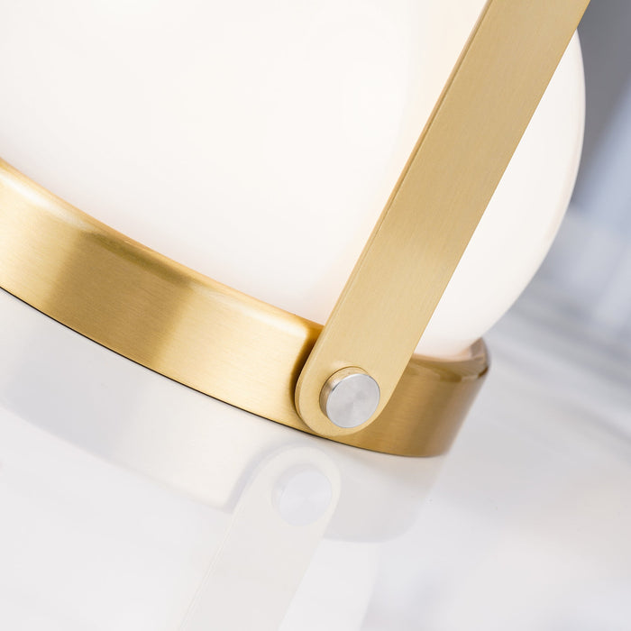 Carrie Built-in Battery Table Lamp Vakkerlight