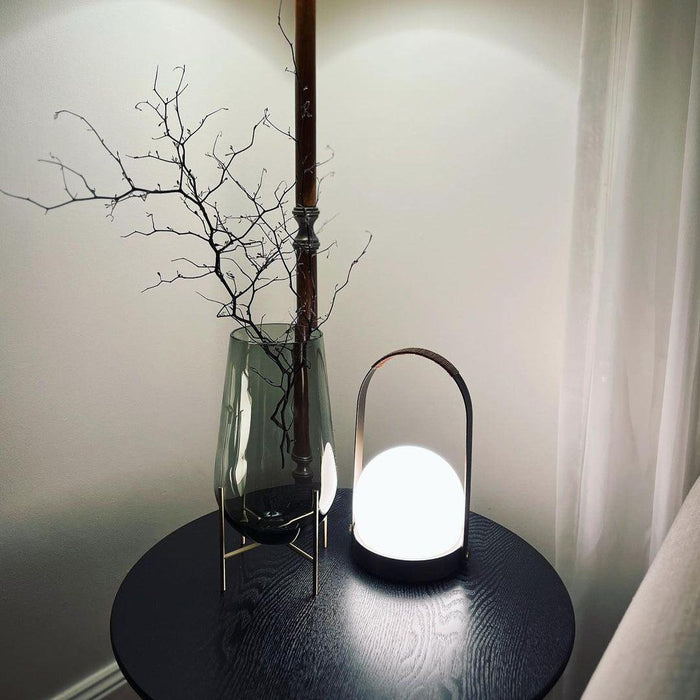 Carrie Built-in Battery Table Lamp Vakkerlight