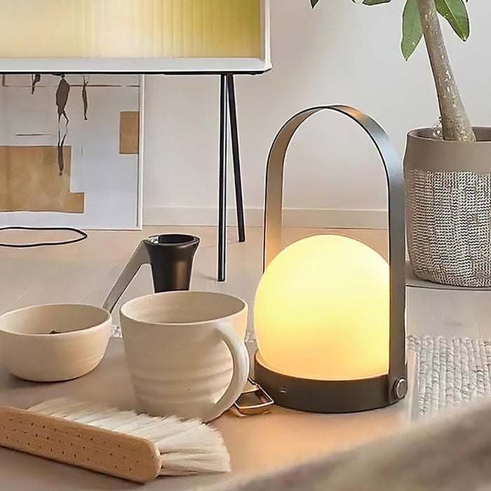 Carrie Built-in Battery Table Lamp Vakkerlight