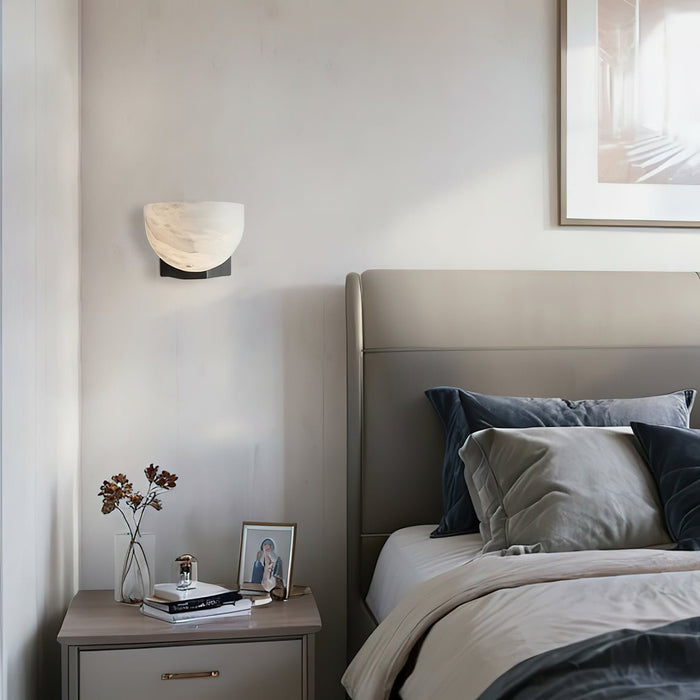 Clara Alabaster Sconce Vakkerlight