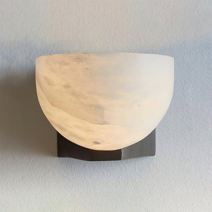 Clara Alabaster Sconce Vakkerlight