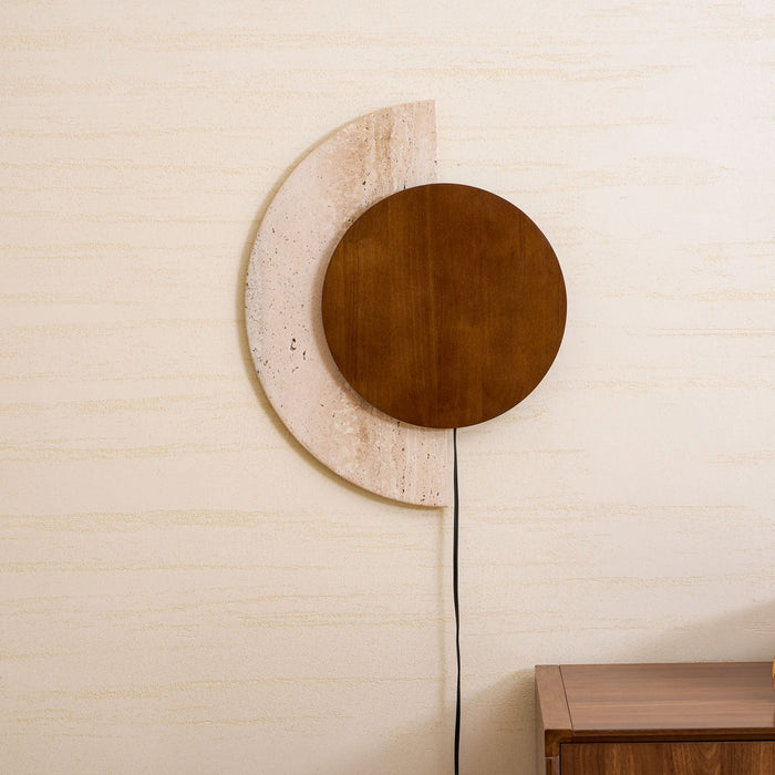 Crescent Halo Plug-in Wall Sconce Vakkerlight