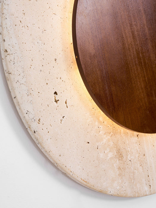Crescent Halo Plug-in Wall Sconce Vakkerlight