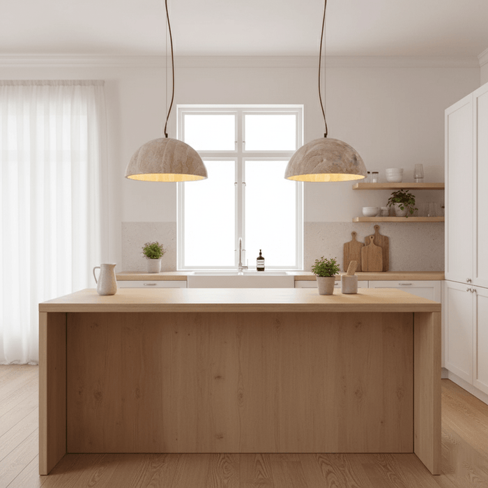 Crescent Glow Pendant Lamp Vakkerlight