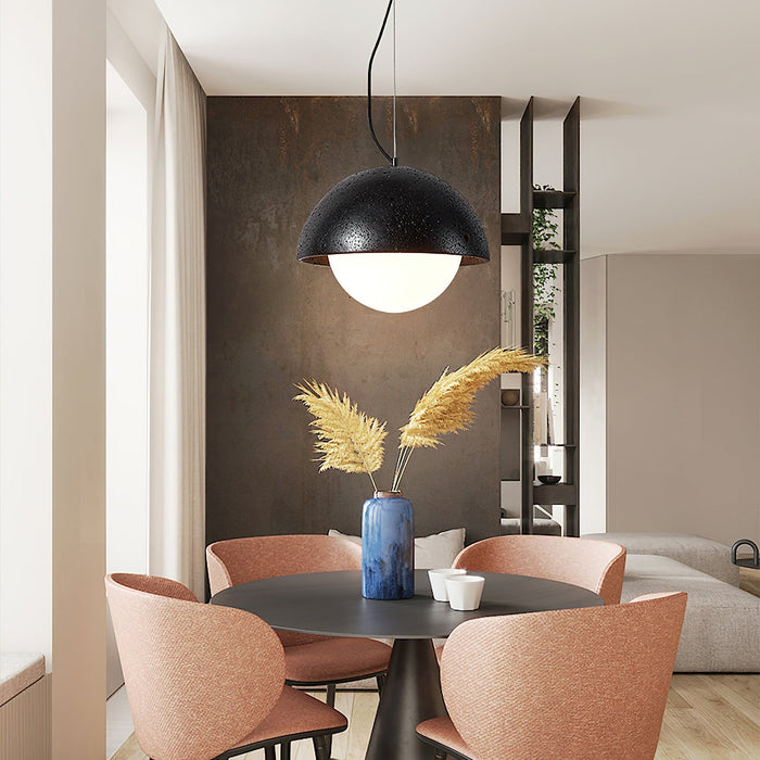 Crescent Glow Pendant Lamp Vakkerlight