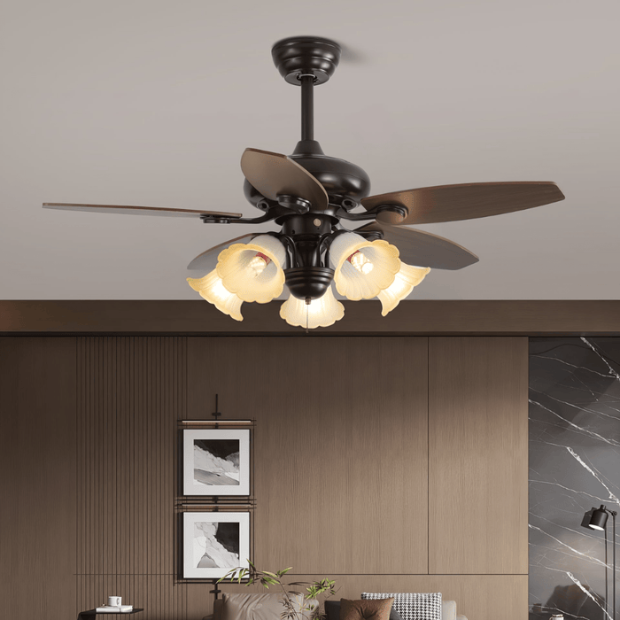 Roselore Bloom Ceiling Fan Light Vakkerlight