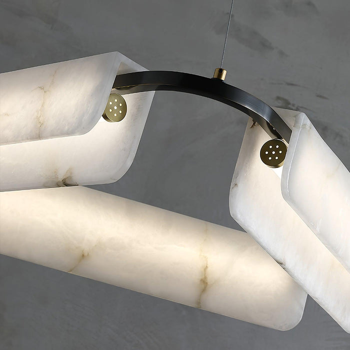 Delia Alabaster Chandelier Vakkerlight