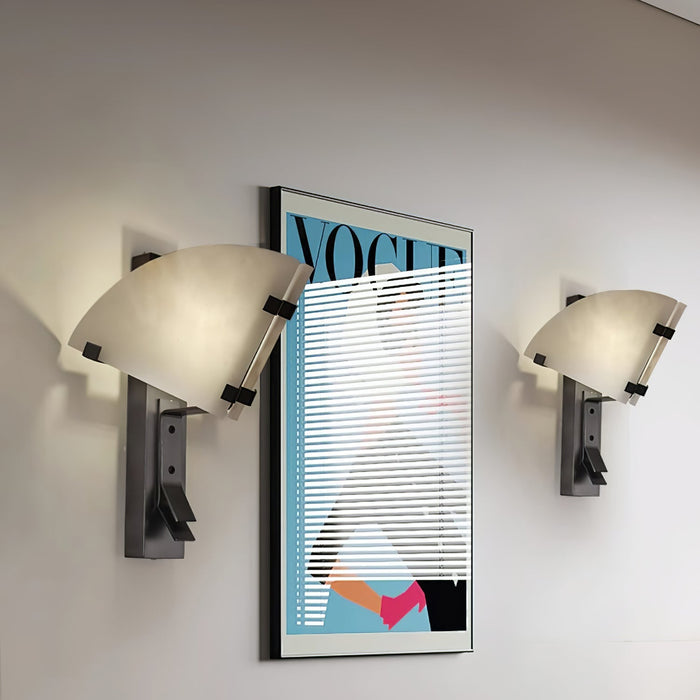 Dione Alabaster Wall Light Vakkerlight