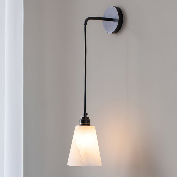 Droplet Alabaster Wall Lamp Vakkerlight