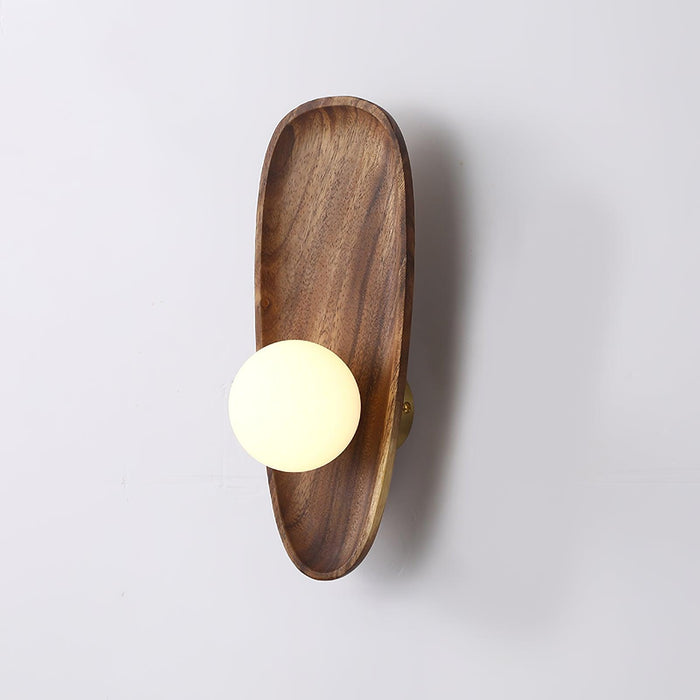 Eivor Plug-in Wall Lamp Vakkerlight
