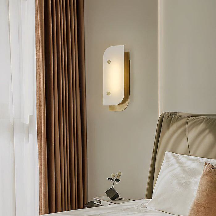 Elaris Alabaster Wall Lamp Vakkerlight