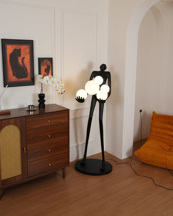 Embrace Sculpture Floor Lamp Vakkerlight