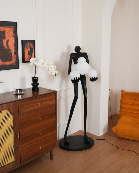 Embrace Sculpture Floor Lamp Vakkerlight