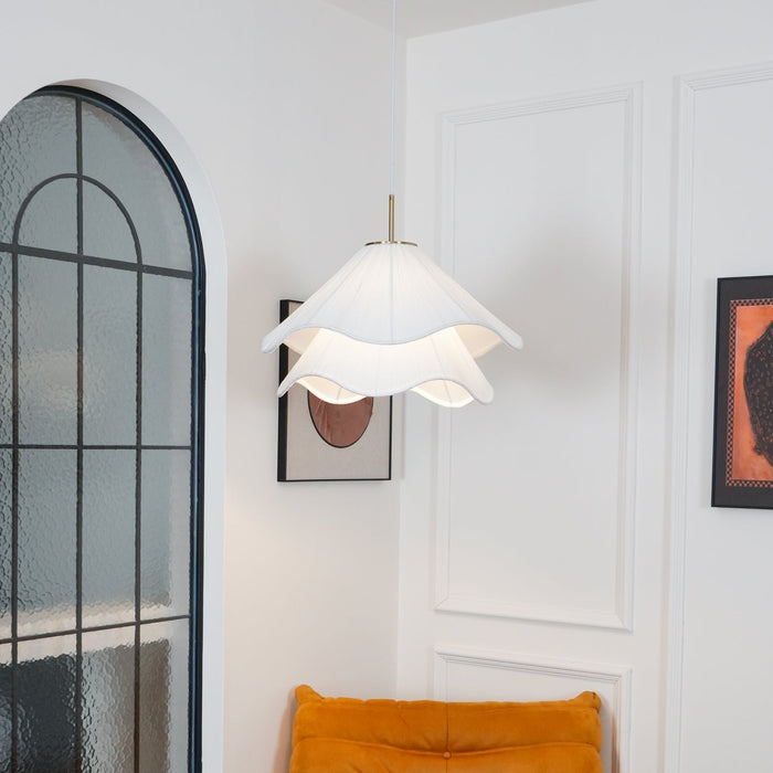 Ethereal Bloom Plug-in Pendant Light Vakkerlight