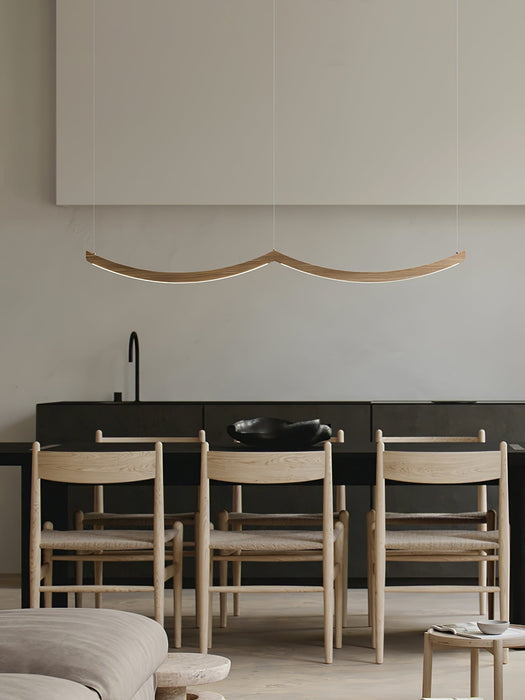 Felix Crescent Pendant Lamp Vakkerlight