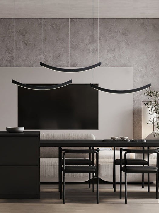 Felix Crescent Pendant Lamp Vakkerlight
