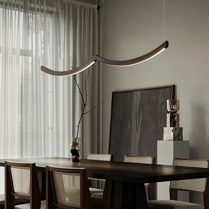 Felix Crescent Pendant Lamp Vakkerlight