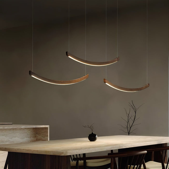 Felix Crescent Pendant Lamp Vakkerlight