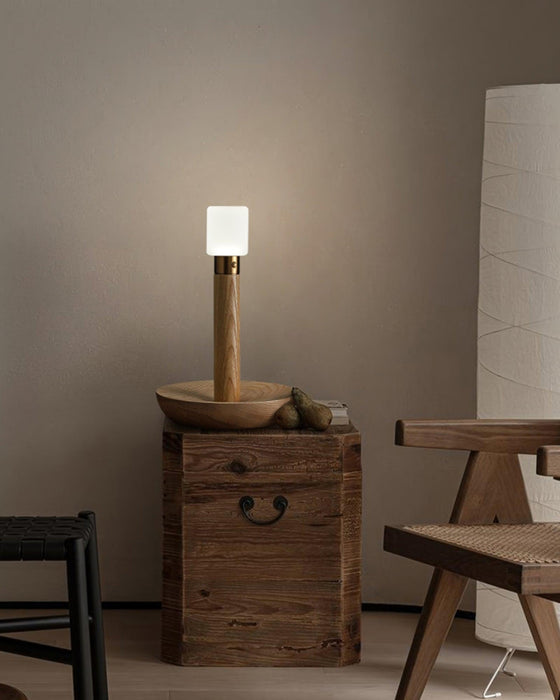 Fire Stick Table Lamp Vakkerlight
