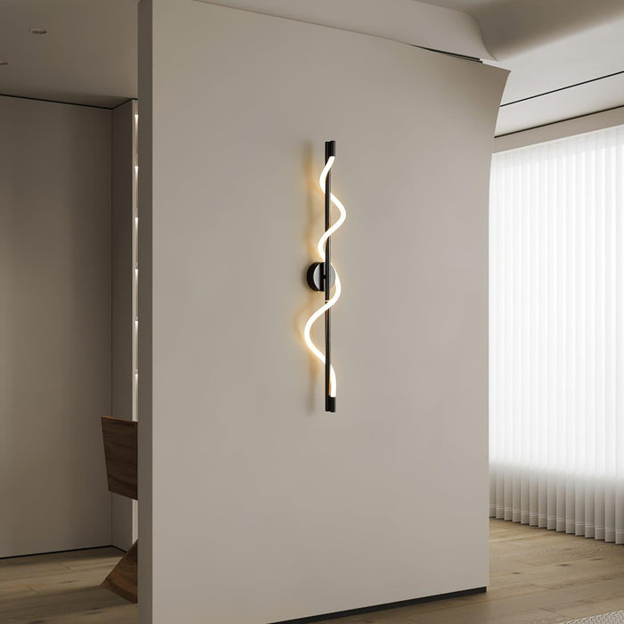 Flexible Linear Curve Wall Lamp Vakkerlight