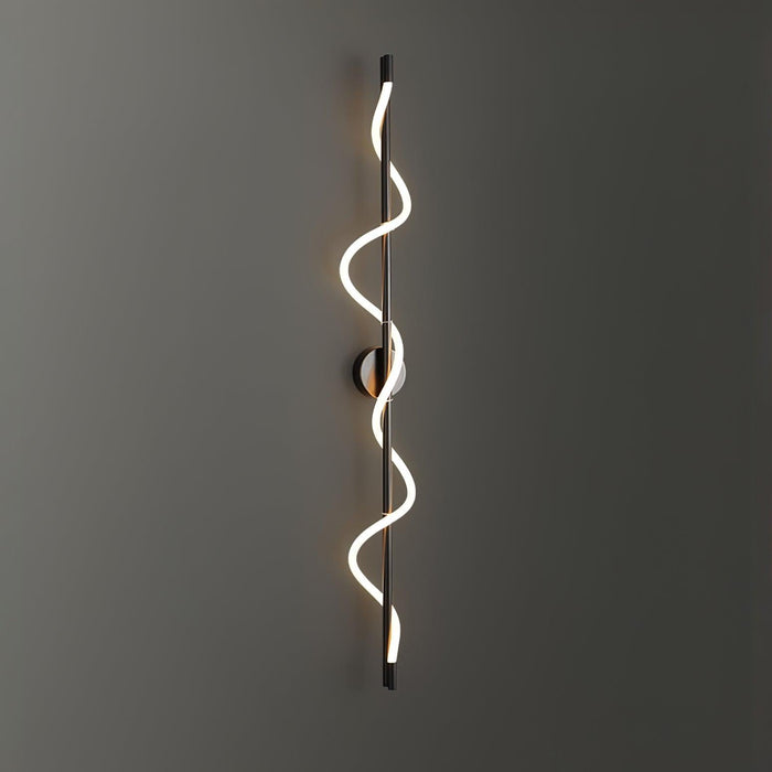 Flexible Linear Curve Wall Lamp Vakkerlight