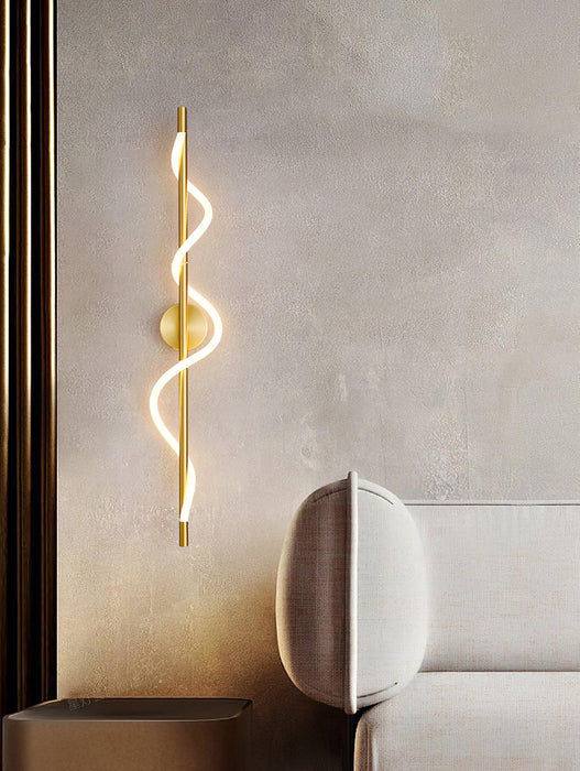 Flexible Linear Curve Wall Lamp Vakkerlight