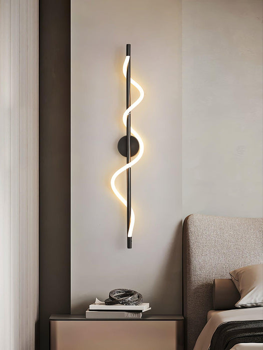 Flexible Linear Curve Wall Lamp Vakkerlight