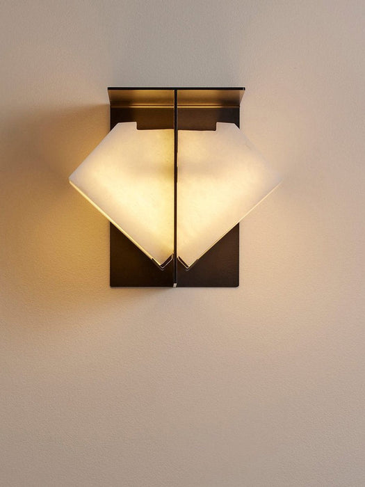 Folded Halo Alabaster Wall Sconce Vakkerlight