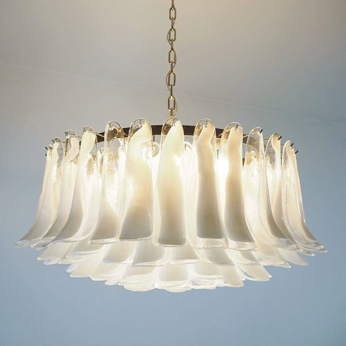 Petals White Glass Chandelier Vakkerlight