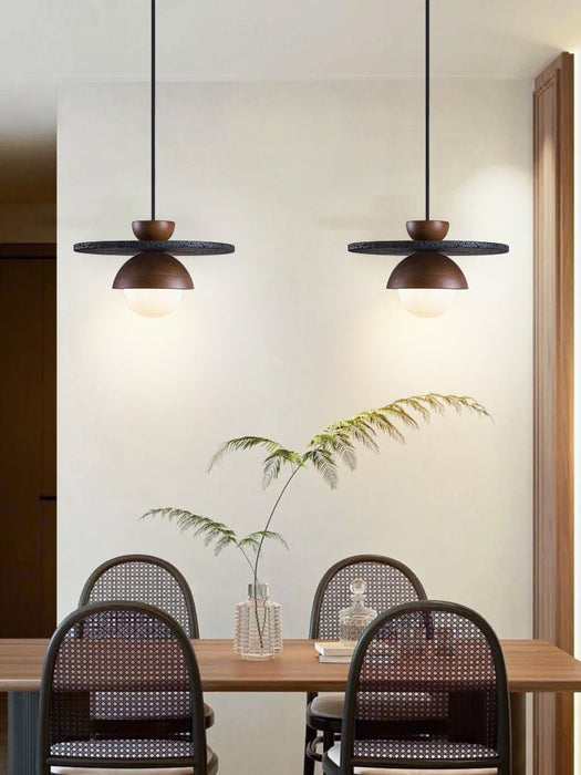 Gaia Orbit Pendant Lamp Vakkerlight