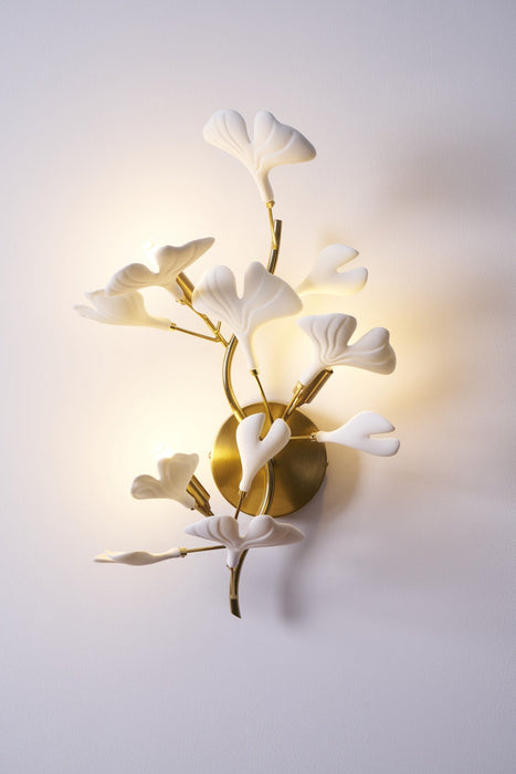 Gingko Wall Lamp