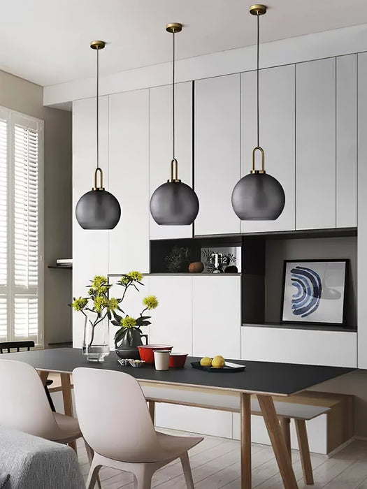 Pendulum Glass Pendant Lamp Vakkerlight