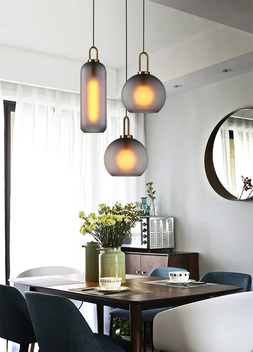 Pendulum Glass Pendant Lamp Vakkerlight