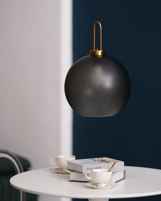 Pendulum Glass Pendant Lamp Vakkerlight