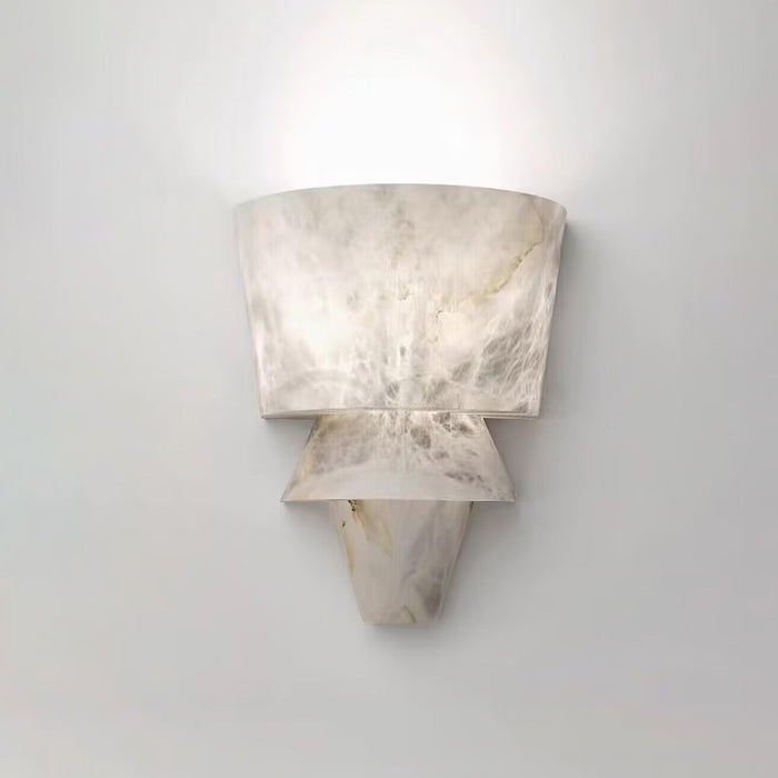 Laboratory Alabaster Wall Light Vakkerlight