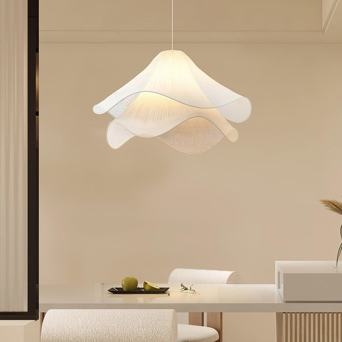 Ethereal Bloom Pendant Light Vakkerlight