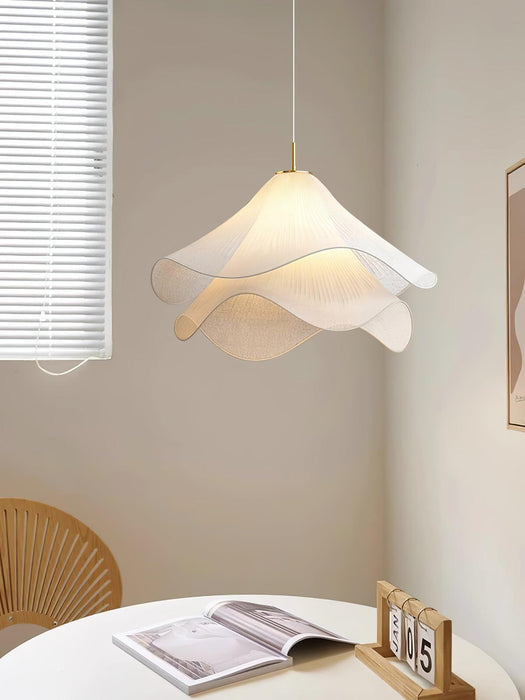 Ethereal Bloom Plug-in Pendant Light Vakkerlight