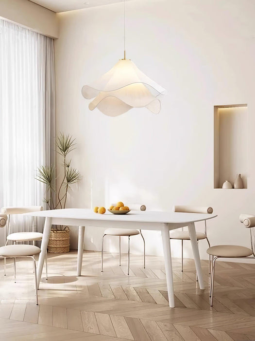 Ethereal Bloom Pendant Light Vakkerlight