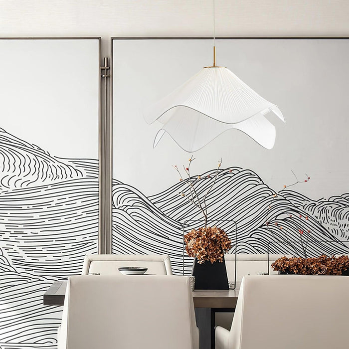 Ethereal Bloom Plug-in Pendant Light Vakkerlight