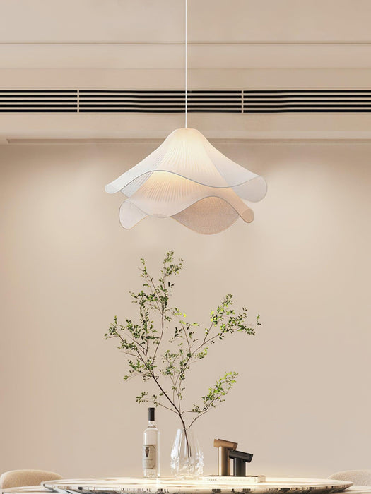 Ethereal Bloom Plug-in Pendant Light Vakkerlight