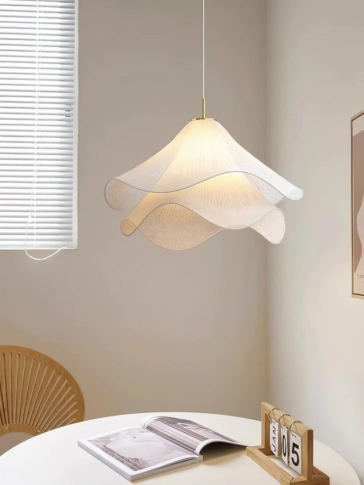 Ethereal Bloom Pendant Light Vakkerlight