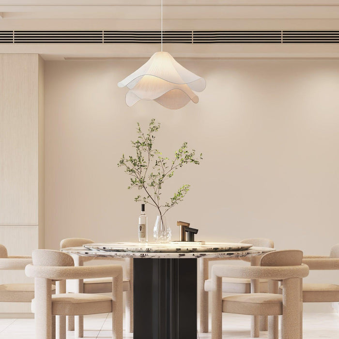 Ethereal Bloom Pendant Light Vakkerlight