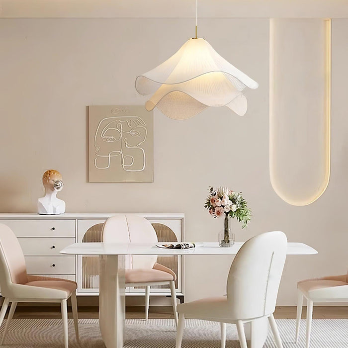 Ethereal Bloom Pendant Light Vakkerlight